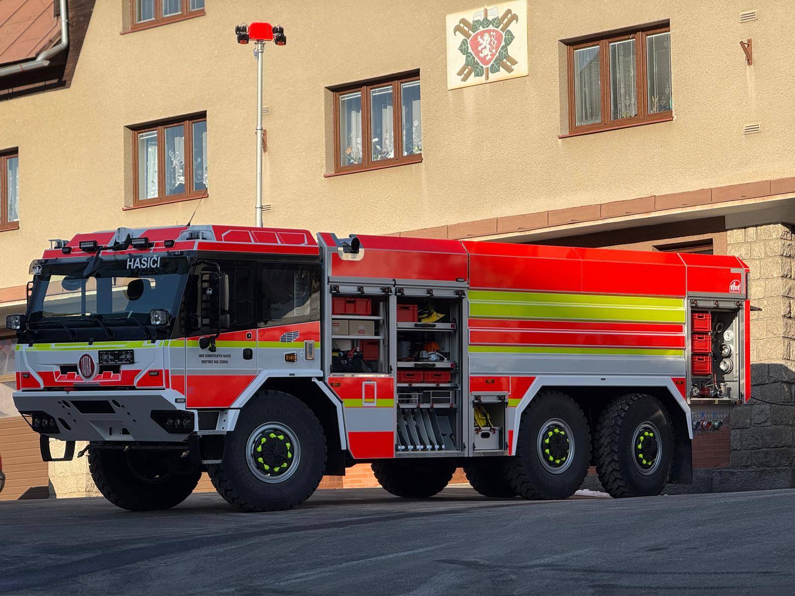 602460615_858919693625930_2679059470234117905_n